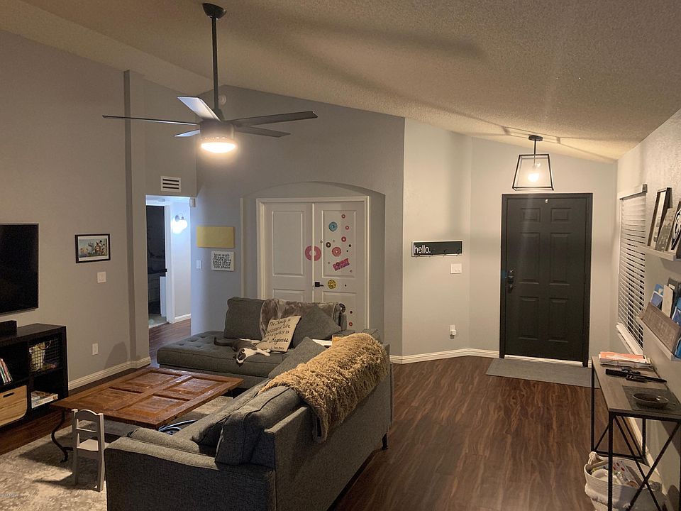 2nd image of 5709 W Commonwealth Pl