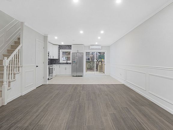 4th image of 3323 Gunther Ave #W3