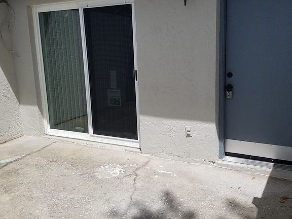 2nd image of 5050 SE 31st St APT D
