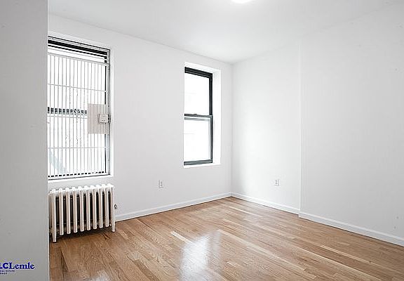 3rd image of 1371 1st Ave #4C