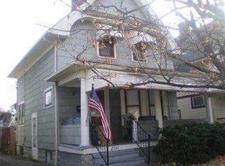 2201 W 105th St, Cleveland, OH
