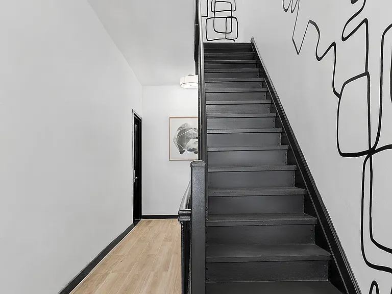 216 E 13th St #3S — Photo 6