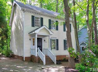 7024 Sandringham Dr, Raleigh, NC 27613