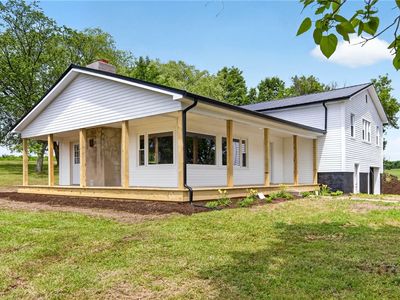 986 Indian Field Rd, Genoa, NY, 13071