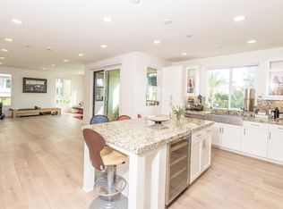 12510 W Fielding Cir APT 1, Los Angeles, CA 90094