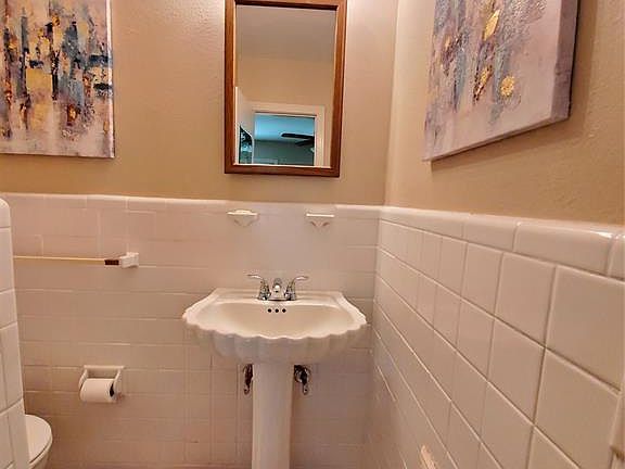 Bathroom 3