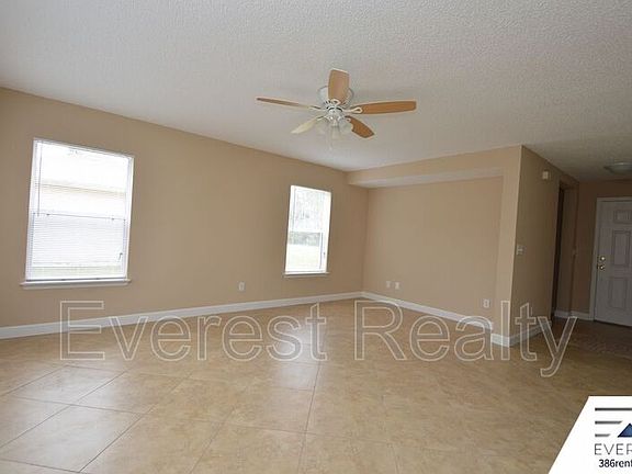 3rd image of 13 Porter Ln