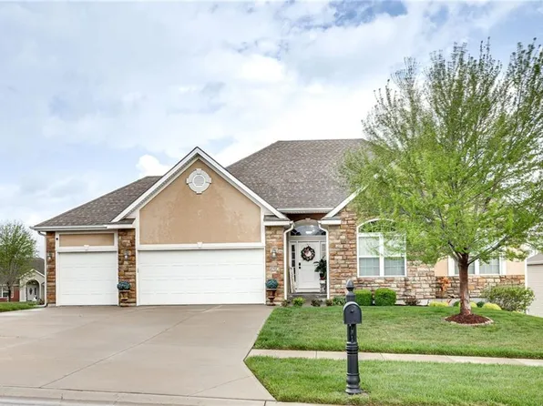 4703 Aegean Ter, Saint Joseph, MO 64506