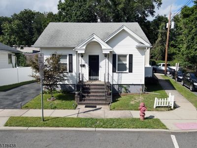 25 Vincent St., Hawthorne, NJ, 07506