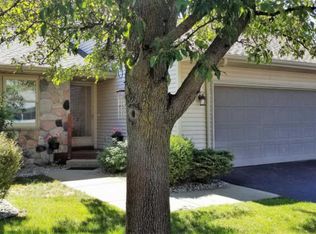 5953 Wood Valley Rd, Kalamazoo, MI 49009