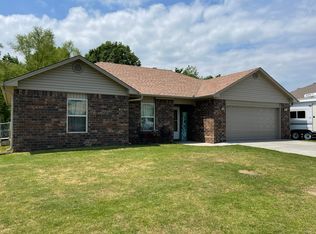 205 Willow Creek Dr, Dardanelle, AR 72834