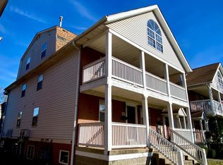 302 E 17th Ave #B, Columbus, OH 43201