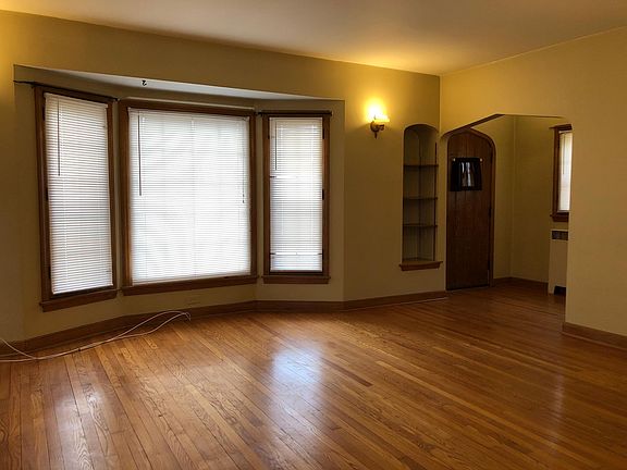 2nd image of 3470 S 16th St