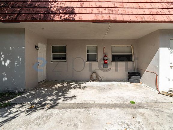 3rd image of 7635 SW 10th St APT A