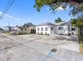 865 SE 12th St #A, Hialeah, FL 33010
