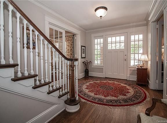3rd image of 444 W End Ave