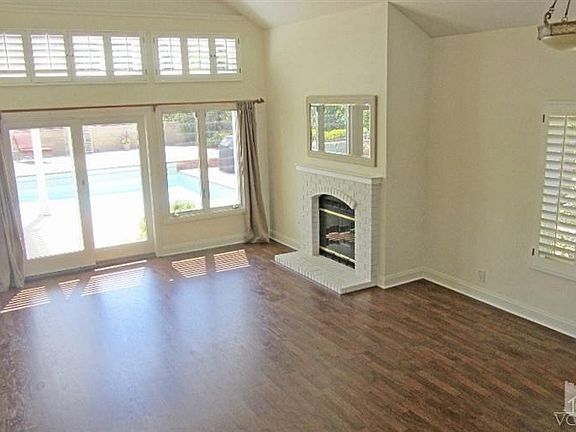 4th image of 415 Oak Haven Ct