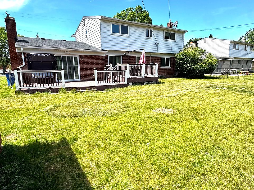 1st image of 10922 Chicago Rd