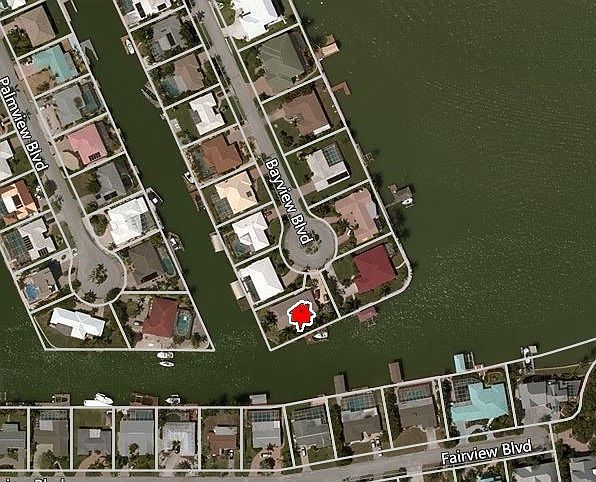 1st image of 32 Bayview Blvd