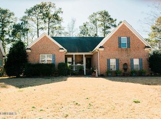 281 Foxwood Ln, Wilmington, NC 28409