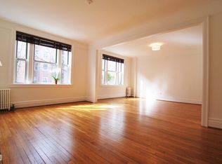 3525 78th St, Jackson Heights, NY 11372