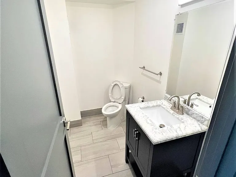 480 S Salina St #310 — Photo 8