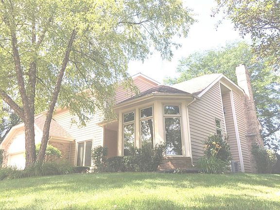 4th image of 1180 Ancient Oaks Dr