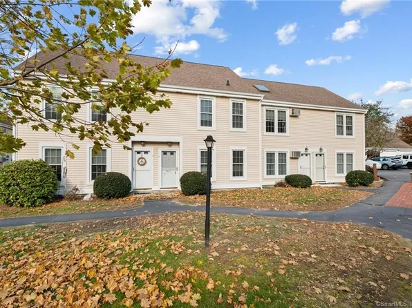 54 Rope Ferry Road #A3, Waterford, CT 06385