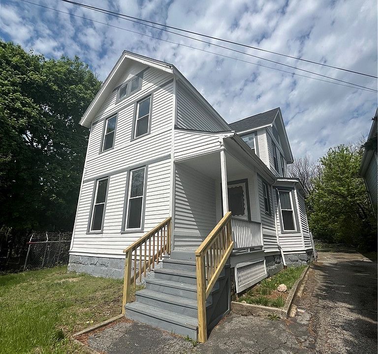 1st image of 1245 Addison Rd