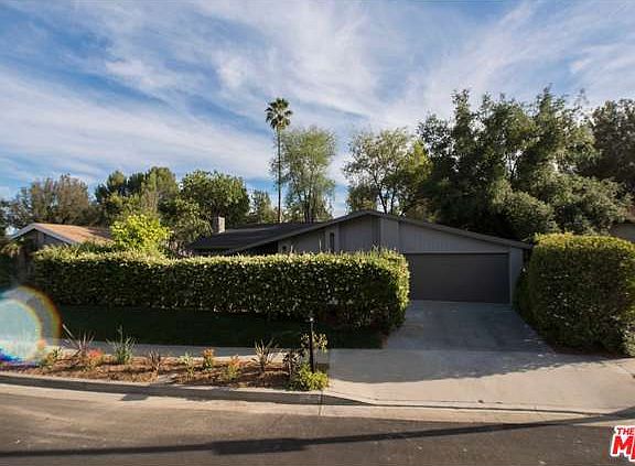 2nd image of 21326 Bellini Dr