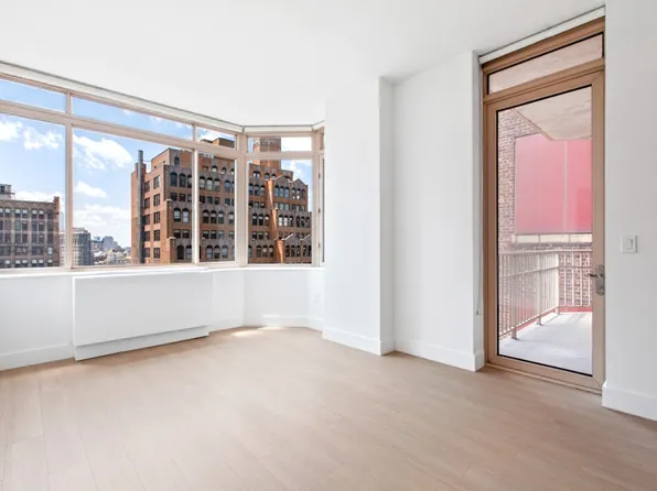 10 East 29th Street image 3 of 33