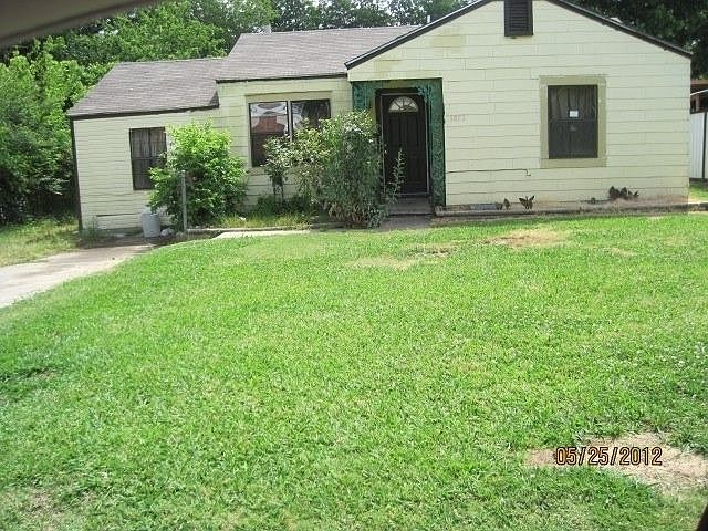 1st image of 1013 N Gary Ave
