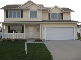 605 Larson Dr, Huxley, IA 50124