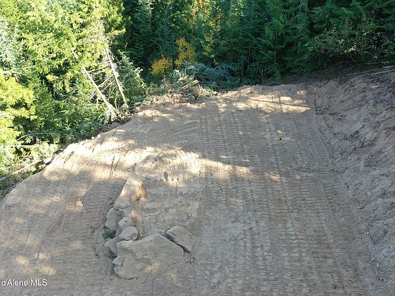 3rd image of 1802 Alpine Dr
