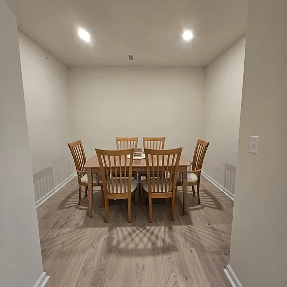 2 Winslow Ln #410 — Photo 14
