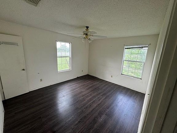 4th image of 3831 Fm 1299 Rd