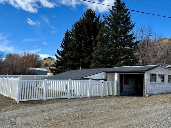 907 E Montana St, Livingston, MT 59047