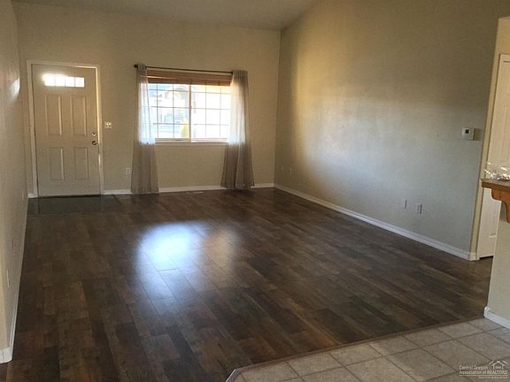 3rd image of 2051 NW Nickernut Ave