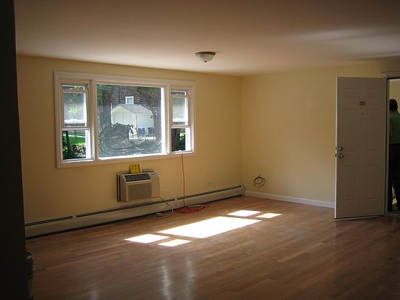 Open livingroom with hardwoods a/c and gas heat