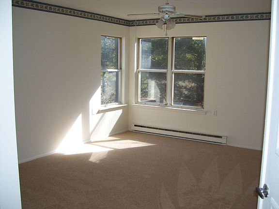 4th image of 11 Saint Paul Pl