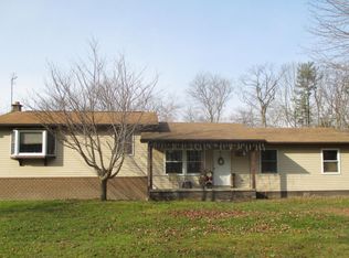 18 Benscoter Rd, Shickshinny, PA 18655