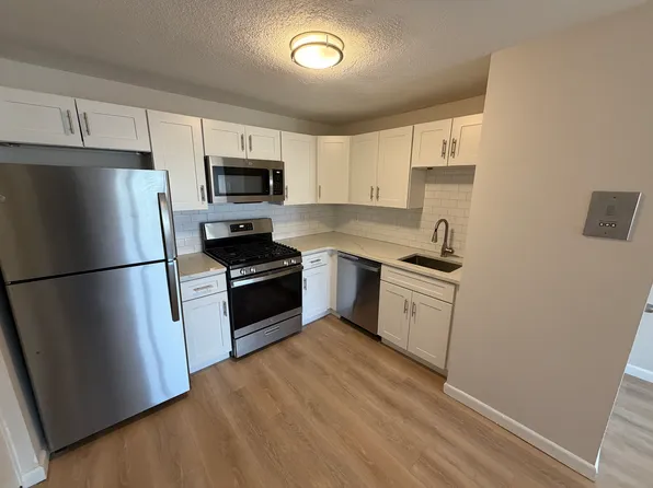 118 Greenleaf St APT 12, Quincy, MA 02169