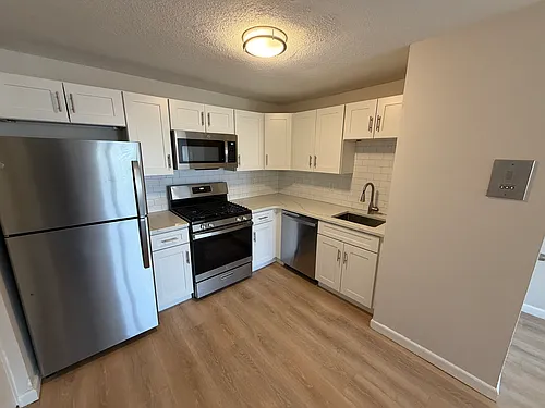 118 Greenleaf St #12 Photo 1