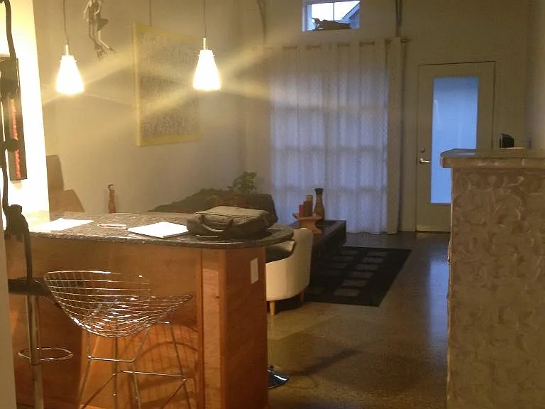 163 Old Georgetown St #202 — Photo 2
