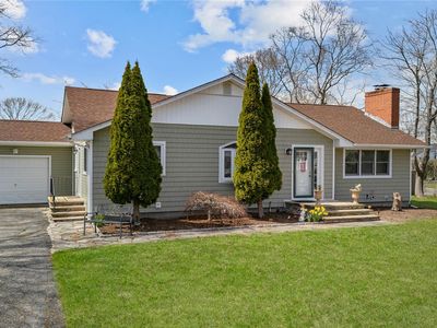 60 Alder Lane, Shirley, NY, 11967