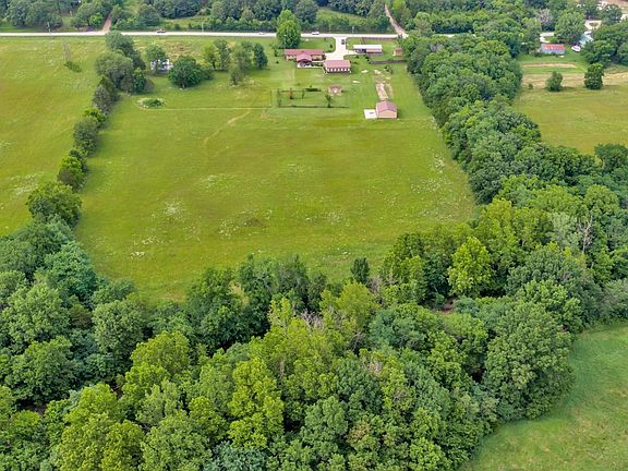 3rd image of 11023 Illinois Chapel Rd