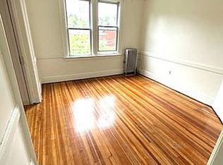 387 Van Duzer St APT 3, Staten Island, NY 10304