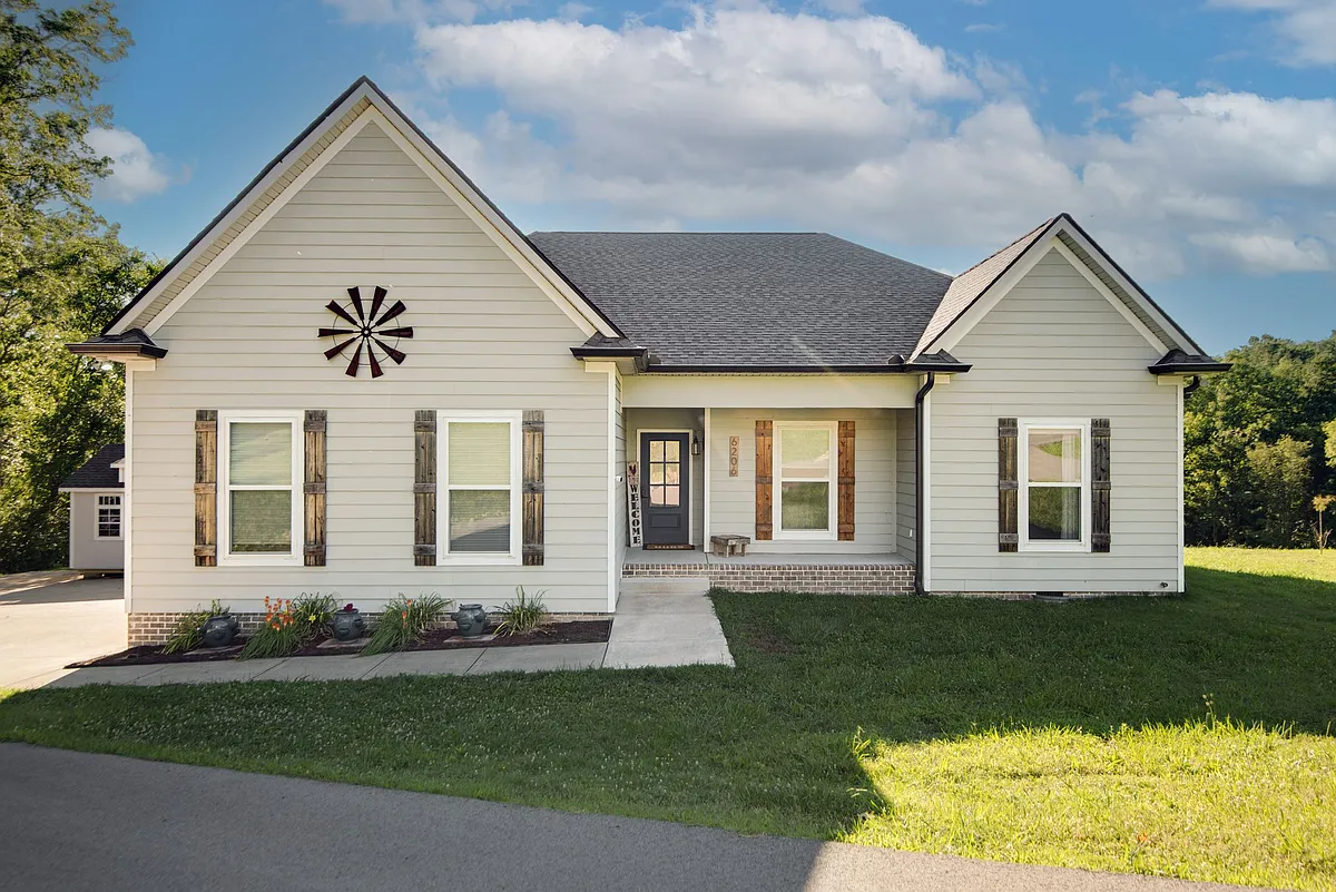 Building Photo - 6206 Pettus Rd