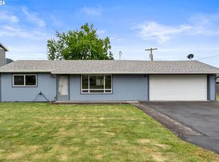 62 E 3rd St, Lowell, OR 97452