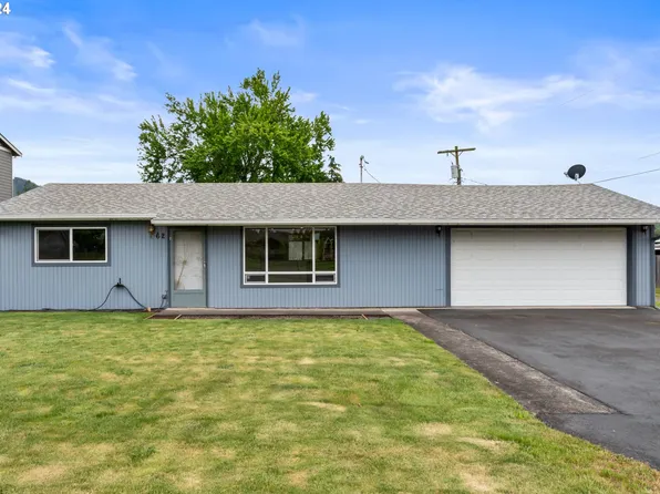 62 E 3rd St, Lowell, OR 97452